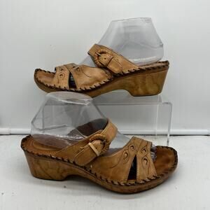Ariat Sandals Womens 9 Tan Light Brown Leather Heeled Buckle Strap Slide
